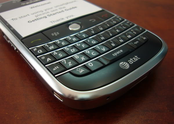 blackberry-bold-9000-black-6