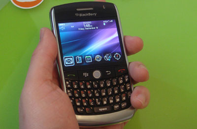 blackberry-javelin-8900-3 large
