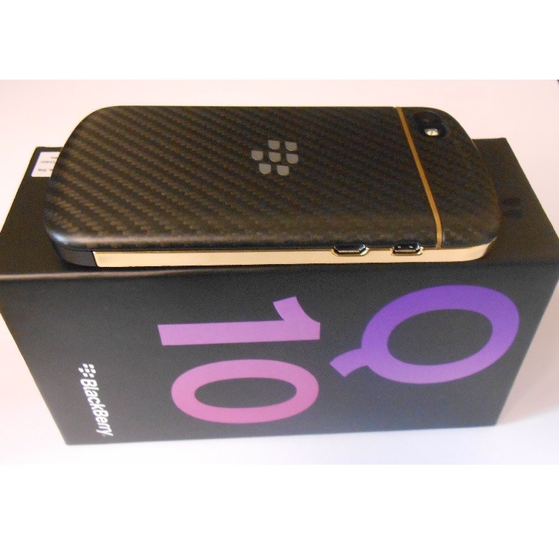 blackberry q10 gold