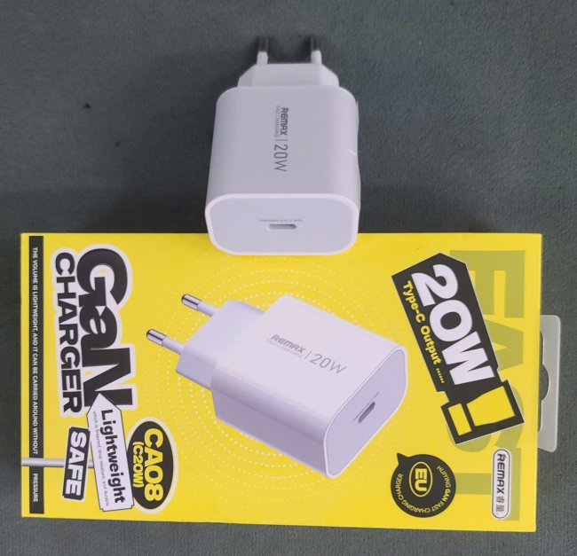 z7449140868102_5cc6aacacb87f8c4a727ae840ca84e8f
